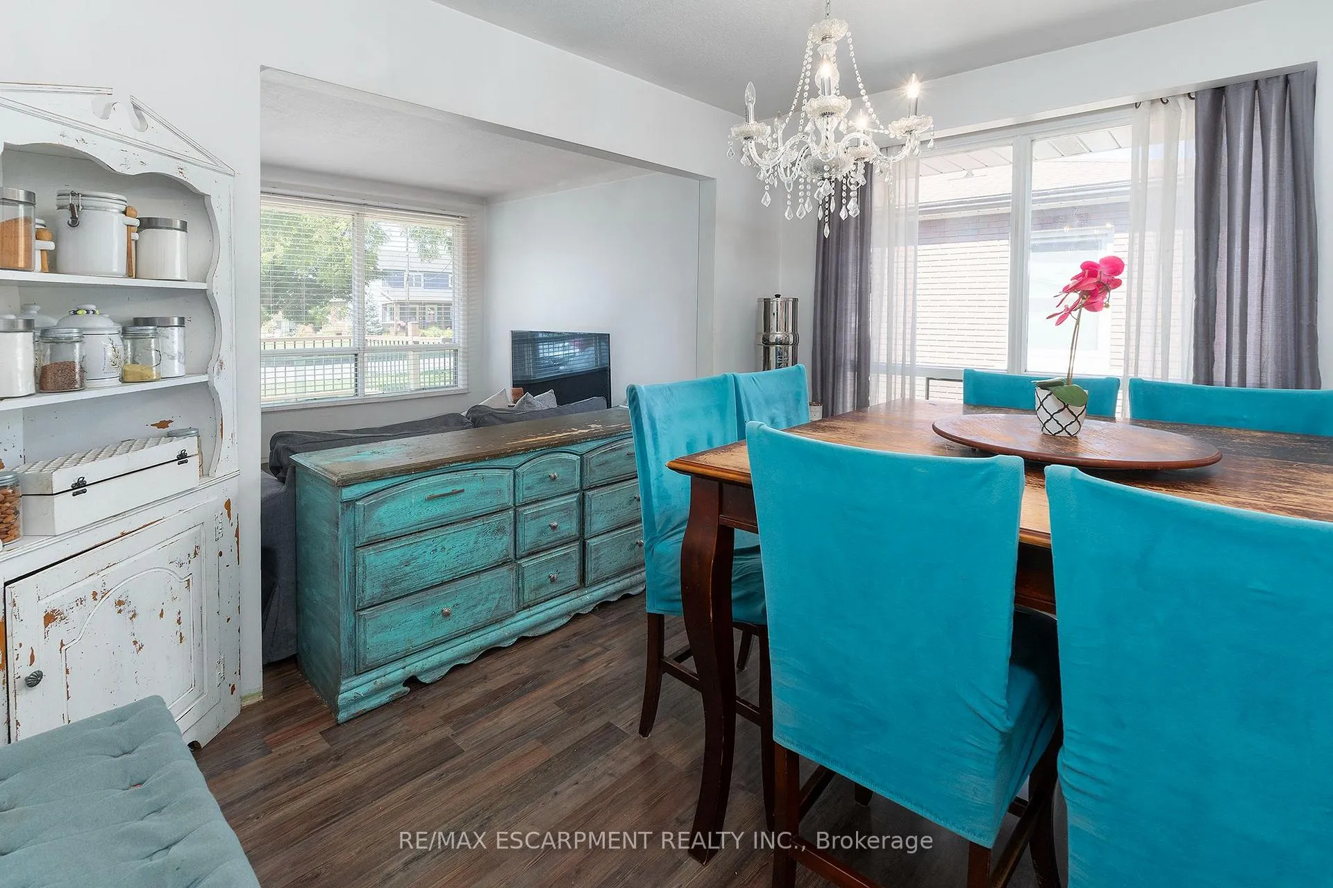 Photo 6 of 426 Clare Avenue, Welland, N. Welland — HOMEH