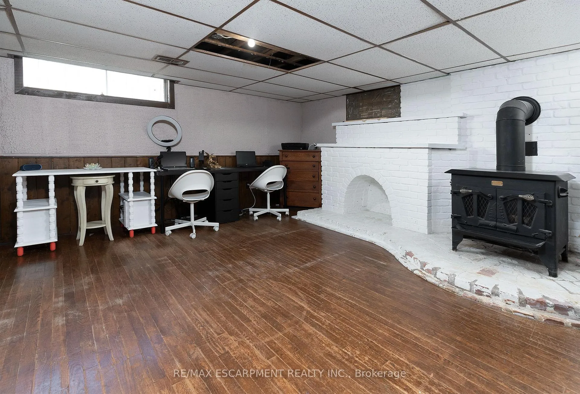 Photo 13 of 426 Clare Avenue, Welland, N. Welland — HOMEH