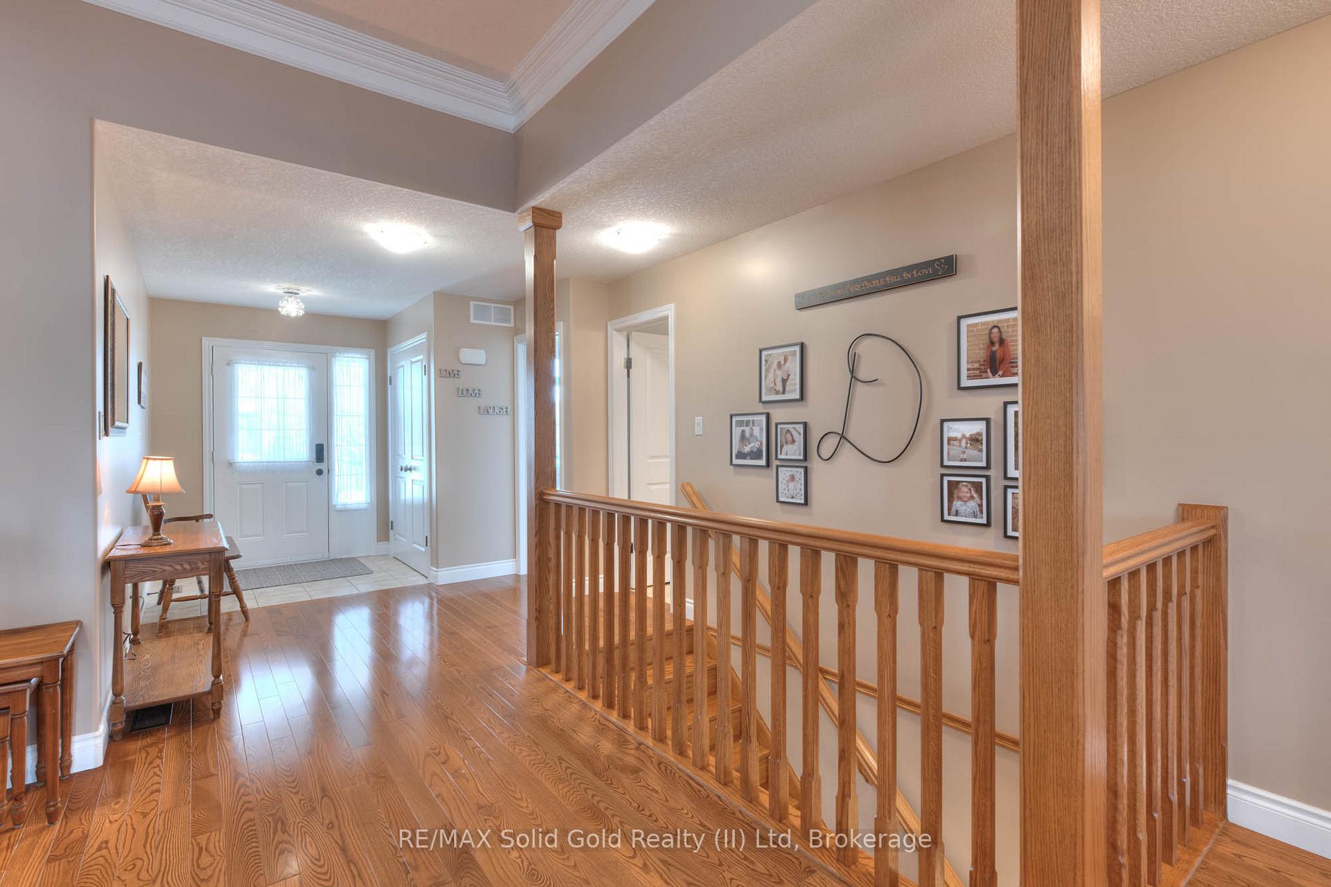 Photo 4 of 139 Gerber Meadows Drive, Wellesley — HOMEH