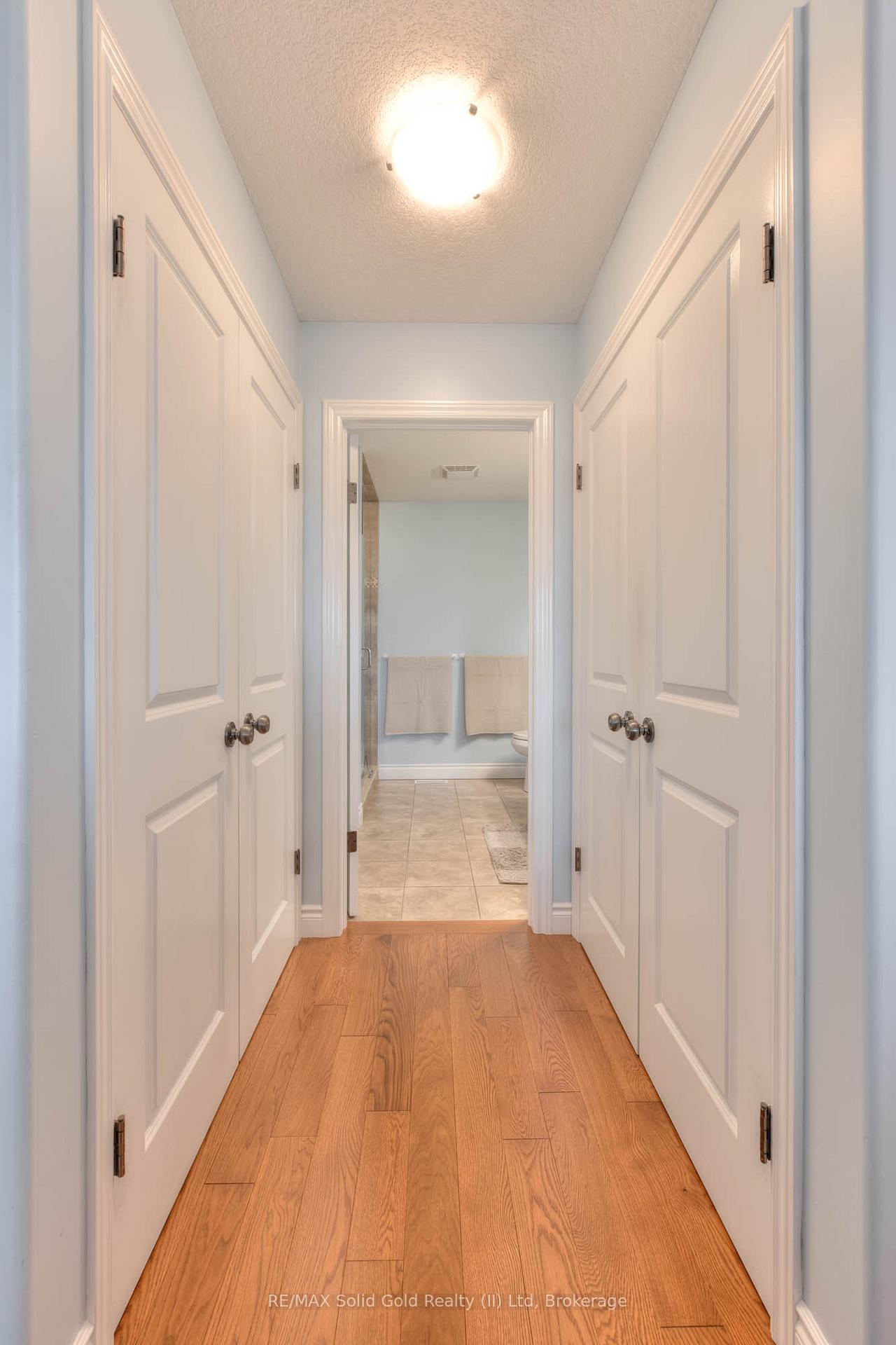 Photo 20 of 139 Gerber Meadows Drive, Wellesley — HOMEH