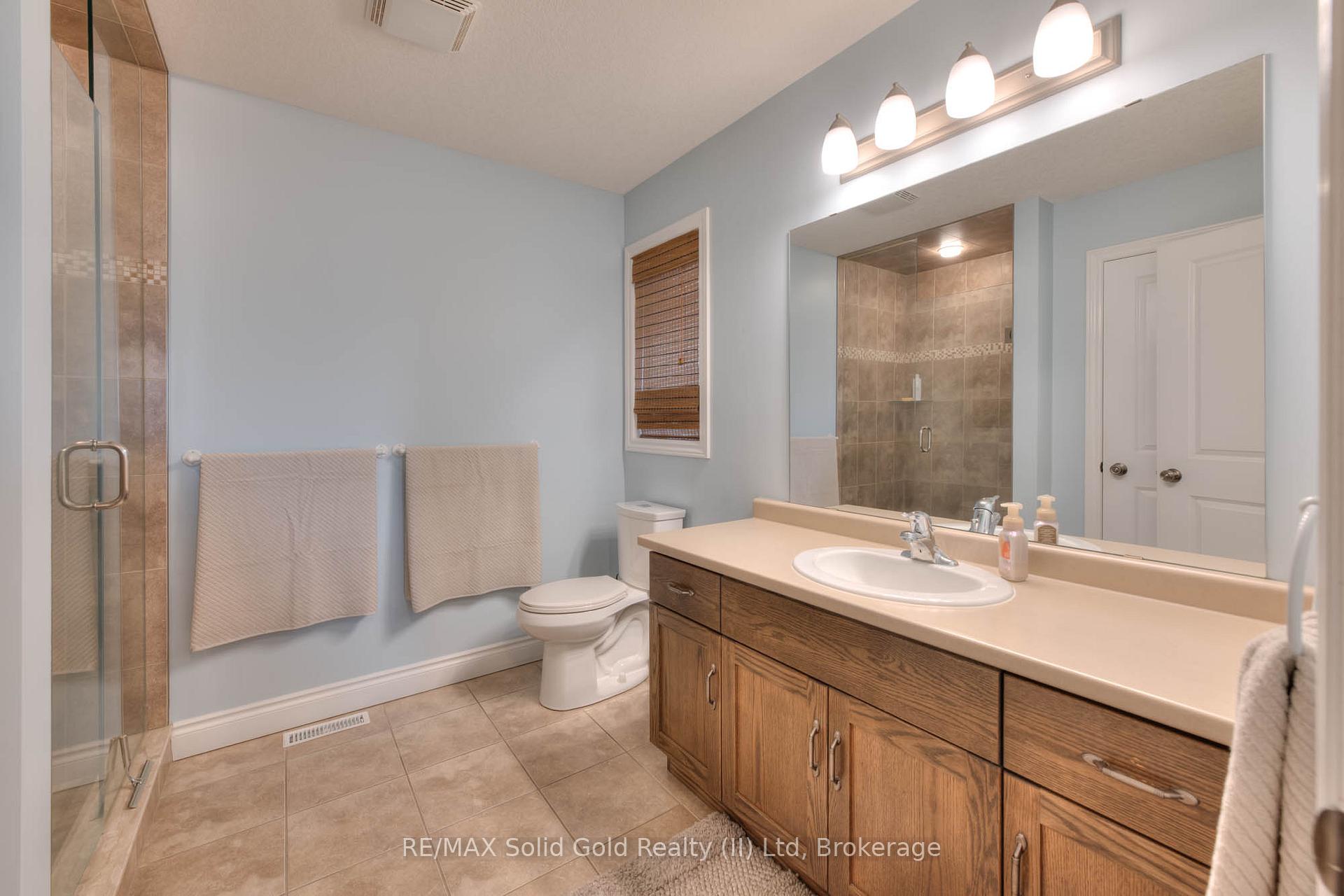 Photo 21 of 139 Gerber Meadows Drive, Wellesley — HOMEH