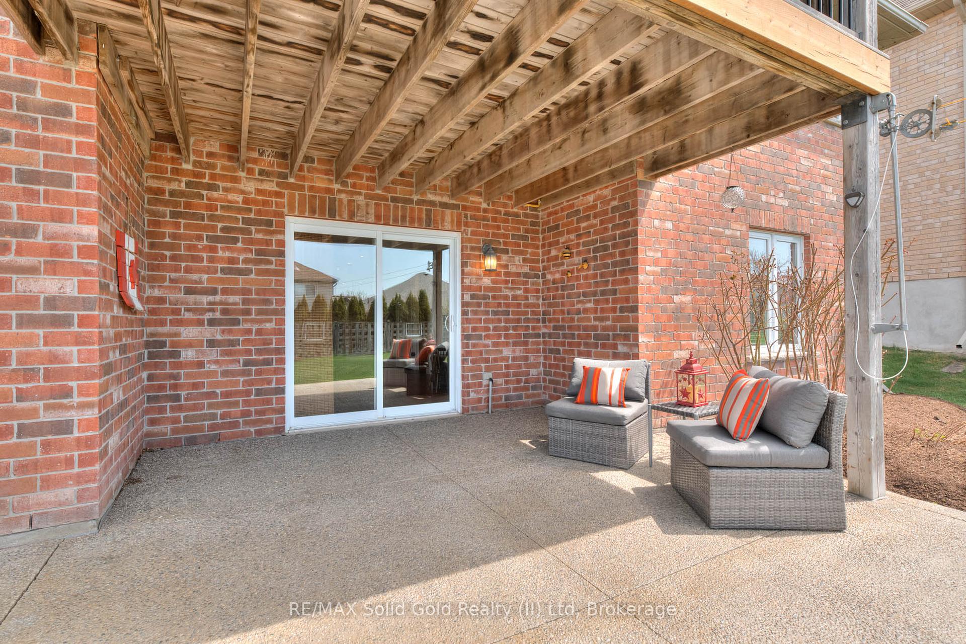 Photo 37 of 139 Gerber Meadows Drive, Wellesley — HOMEH