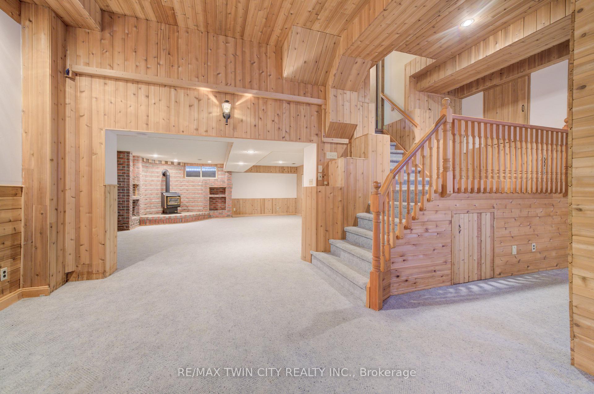 Photo 37 of 391 Northlake Drive, Waterloo — HOMEH