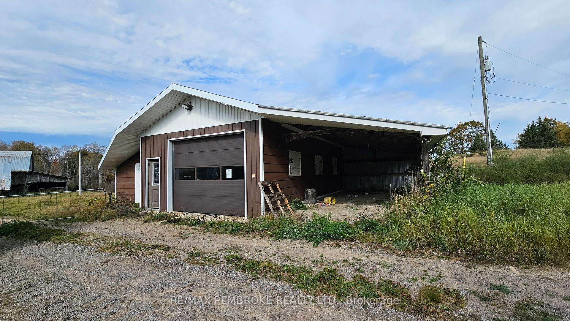 Photo 17 of 5797 Opeongo Road W, Bonnechere Valley, Eganville/Bonnechere Twp — HOMEH