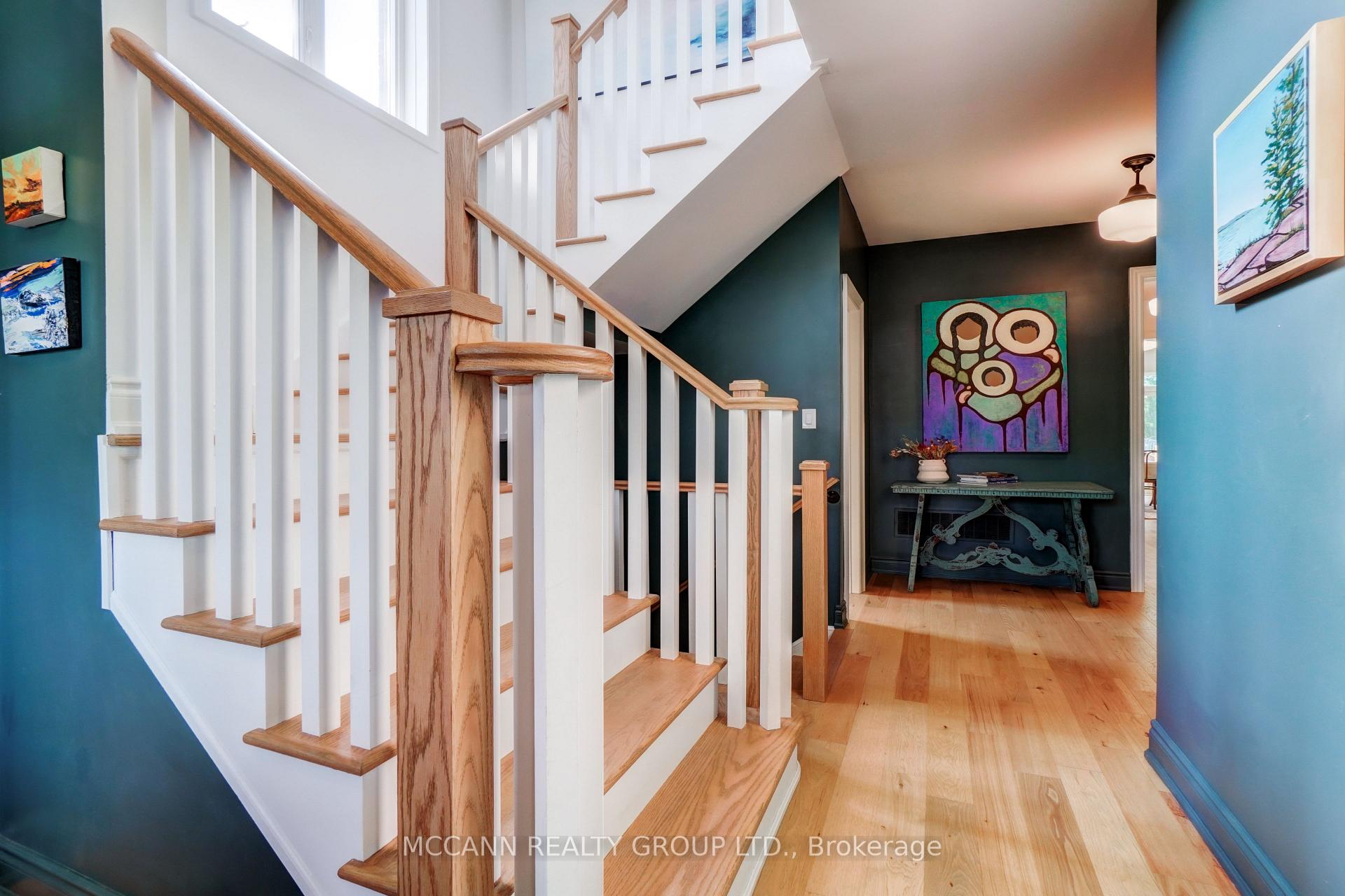 Photo 4 of 15 Low Boulevard, Uxbridge — HOMEH