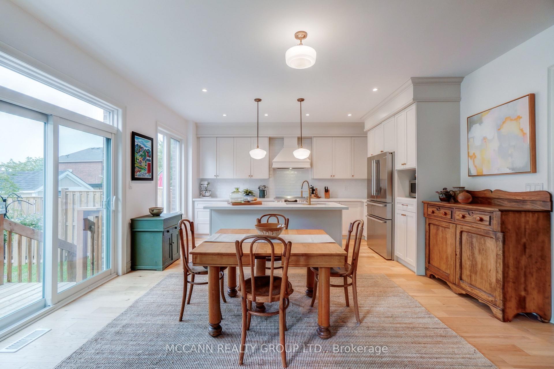 Photo 19 of 15 Low Boulevard, Uxbridge — HOMEH