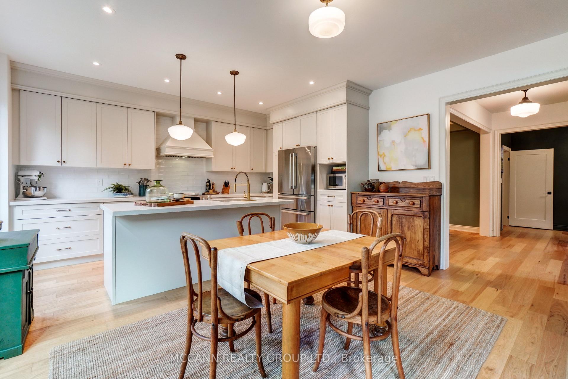 Photo 20 of 15 Low Boulevard, Uxbridge — HOMEH