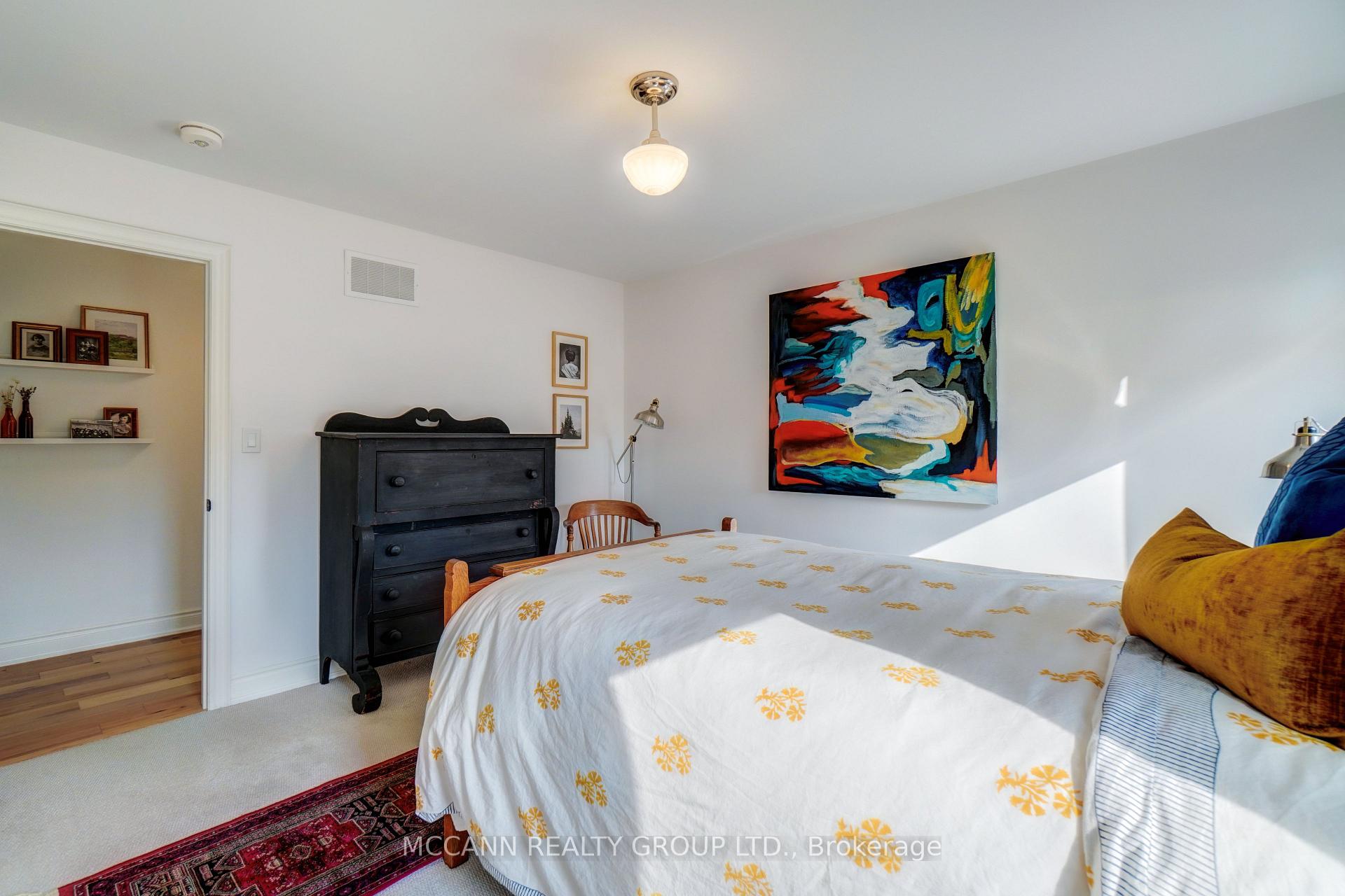 Photo 36 of 15 Low Boulevard, Uxbridge — HOMEH