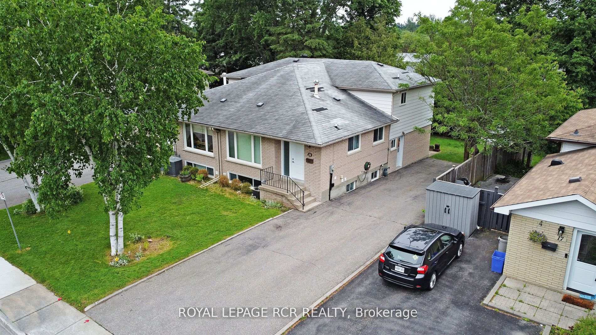 Photo 34 of 15 McDonald Drive, Aurora, Aurora Heights — HOMEH
