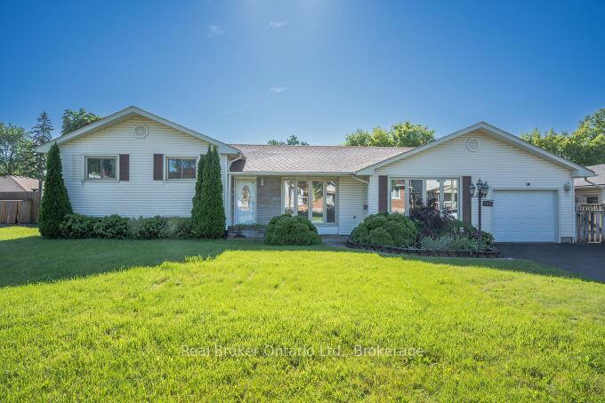 Photo 1 of 245 Marshall Avenue, Welland, Broadway — HOMEH