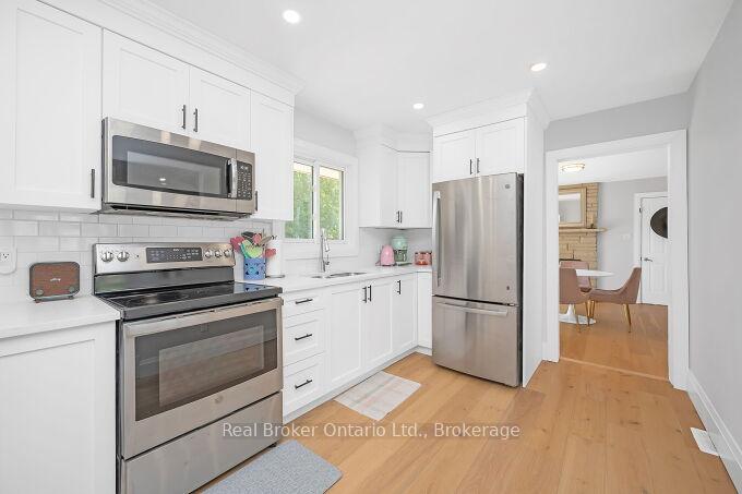 Photo 14 of 245 Marshall Avenue, Welland, Broadway — HOMEH