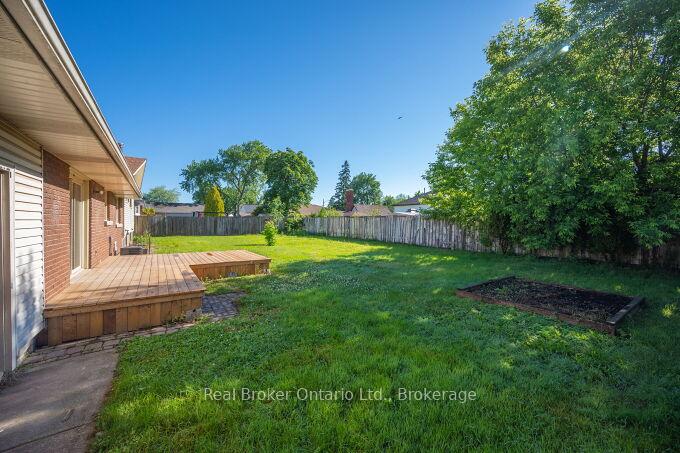 Photo 29 of 245 Marshall Avenue, Welland, Broadway — HOMEH