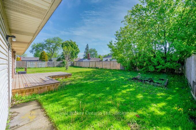Photo 33 of 245 Marshall Avenue, Welland, Broadway — HOMEH