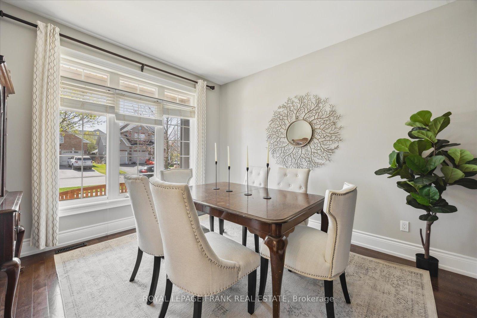 Photo 4 of 21 Brownscombe Crescent, Uxbridge — HOMEH