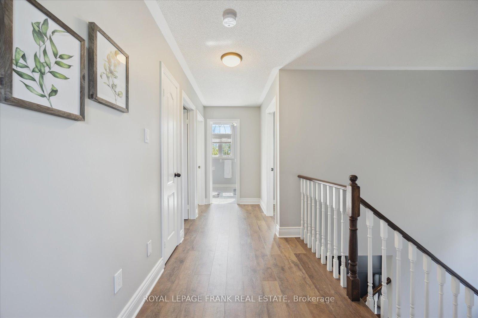 Photo 14 of 21 Brownscombe Crescent, Uxbridge — HOMEH