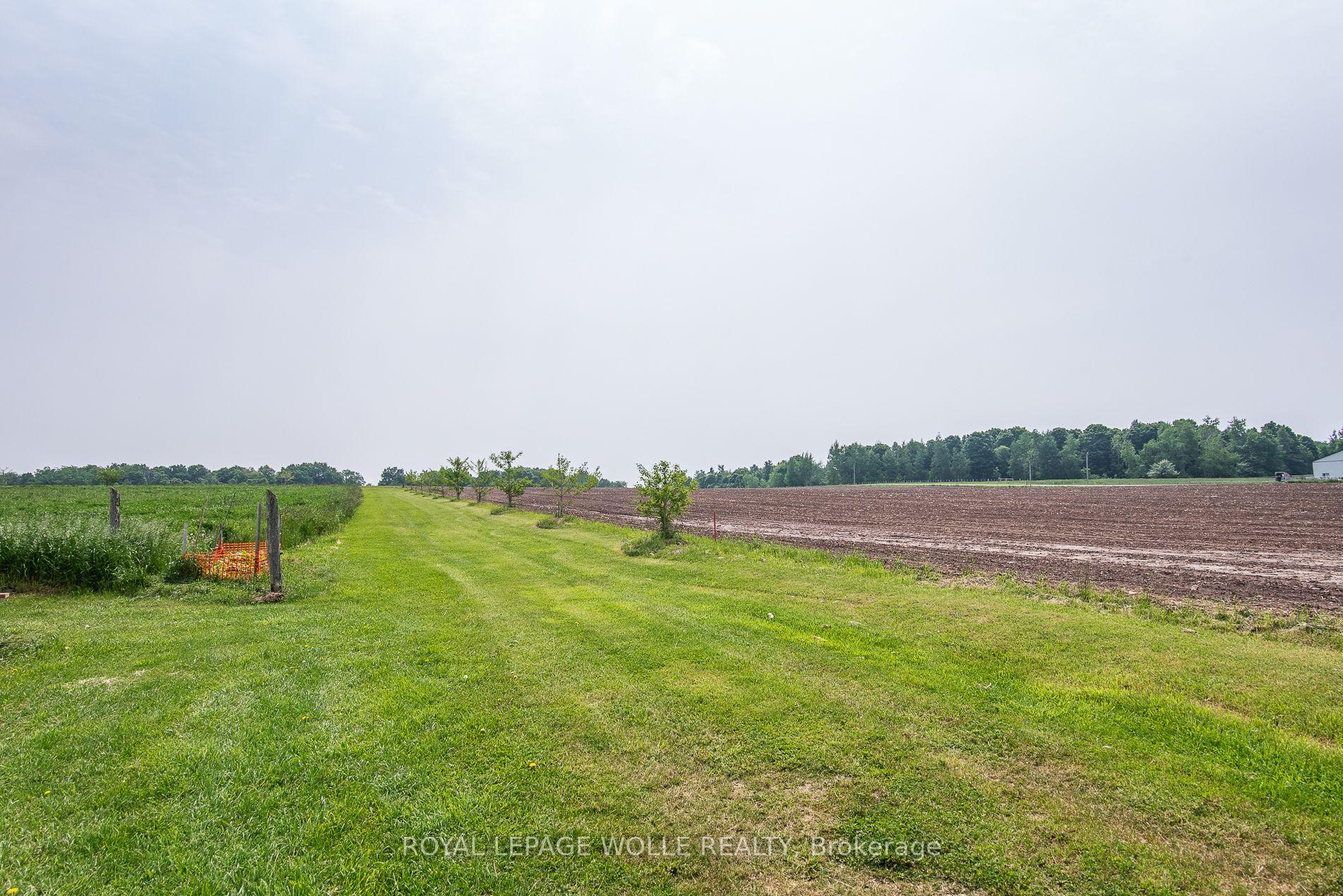 Photo 16 of 4385 Hessen Strasse, Wellesley — HOMEH