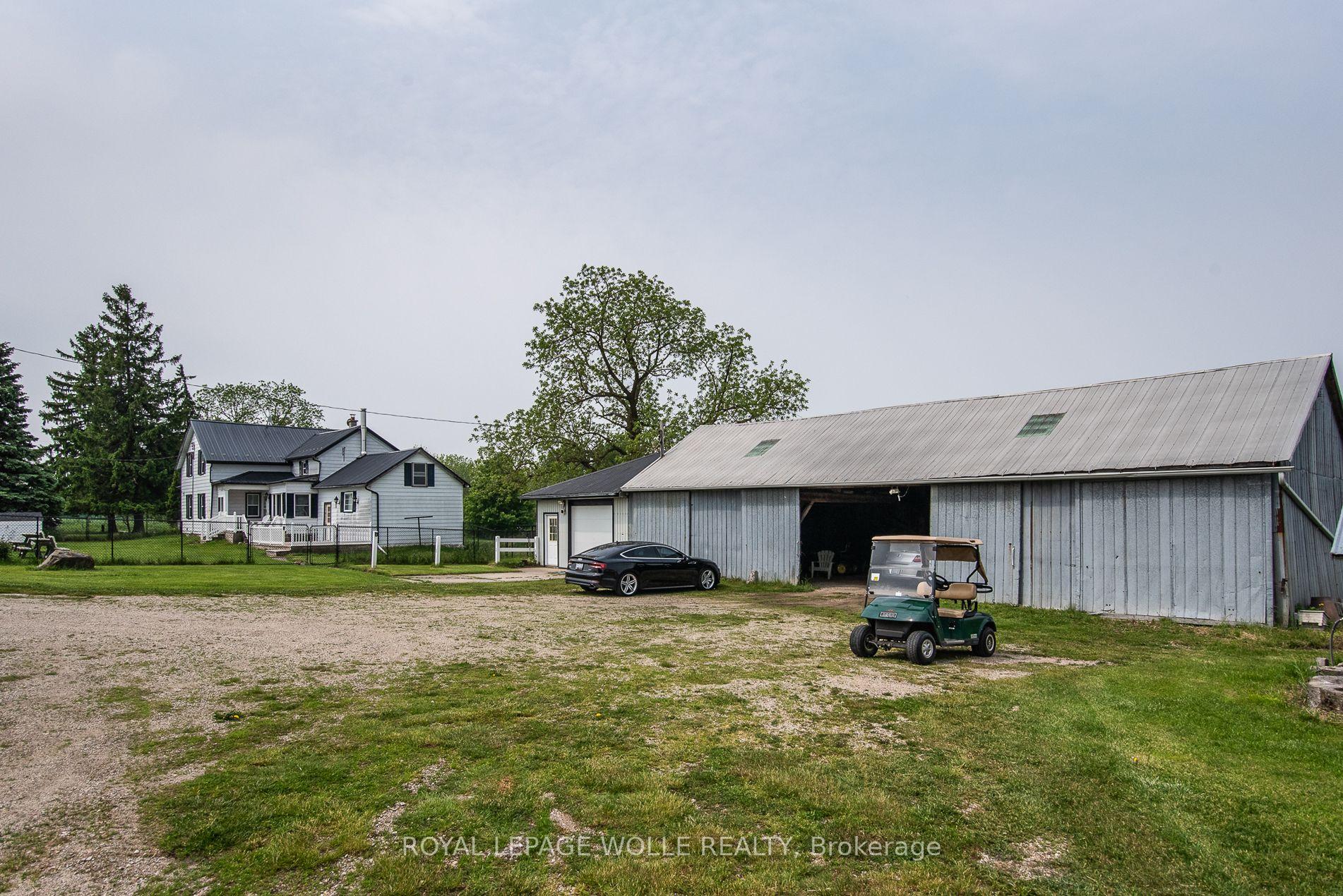 Photo 21 of 4385 Hessen Strasse, Wellesley — HOMEH