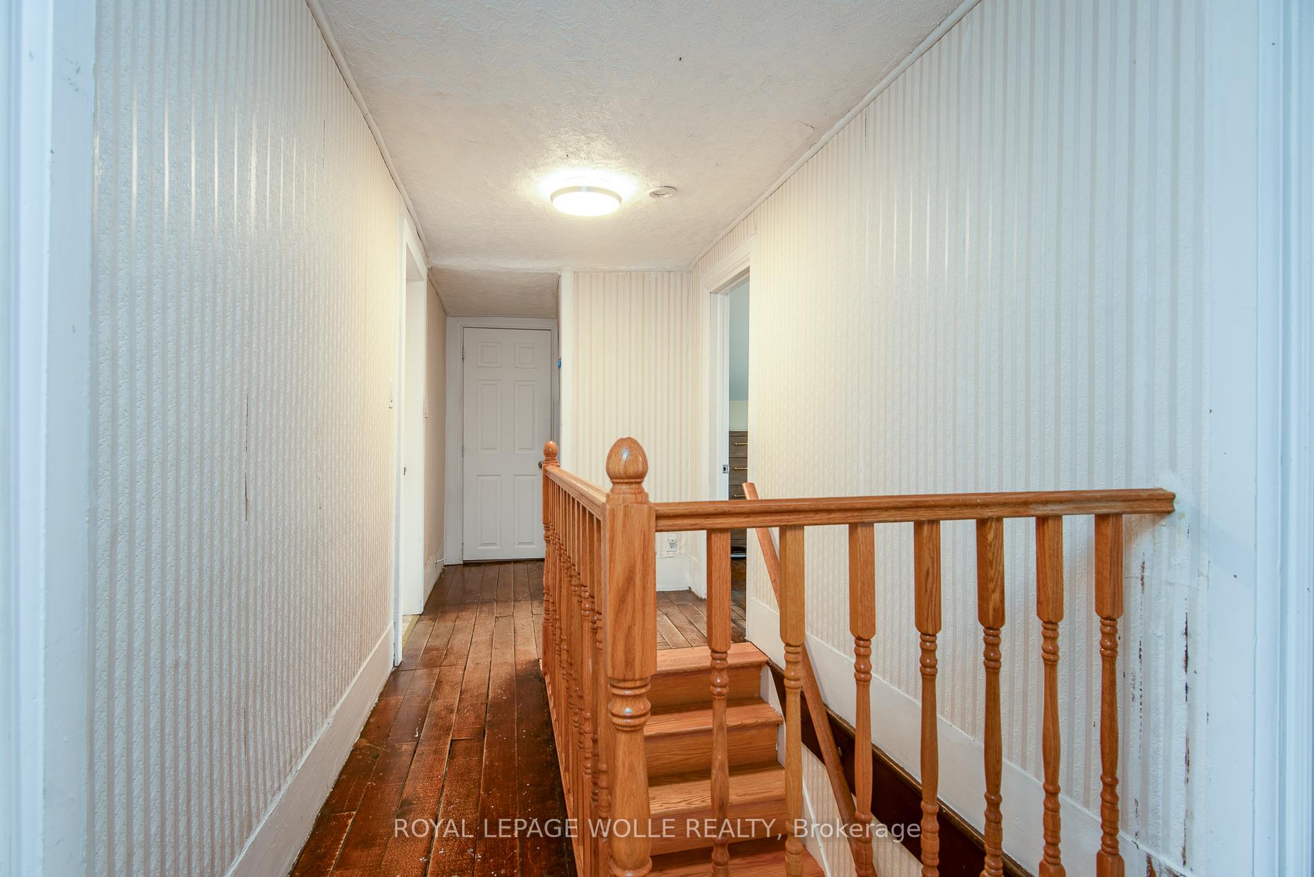 Photo 46 of 4385 Hessen Strasse, Wellesley — HOMEH