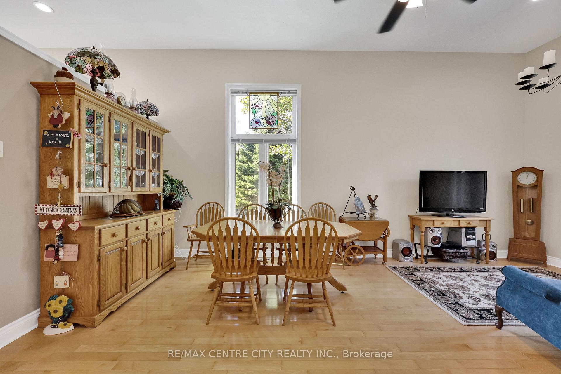 Photo 11 of 25181 Gray Line, West Elgin, Rural West Elgin — HOMEH