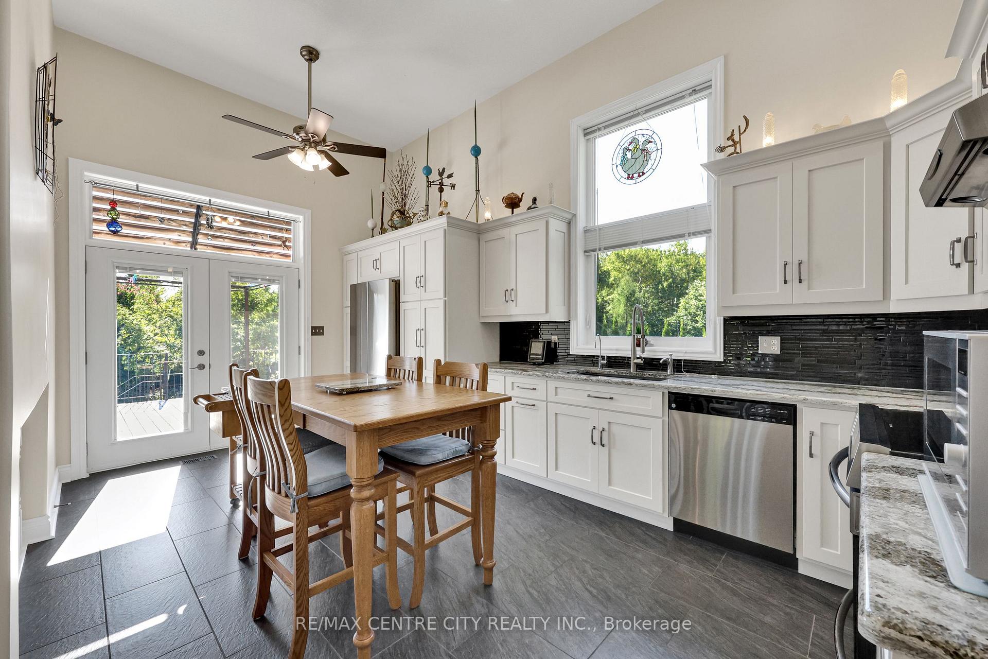 Photo 14 of 25181 Gray Line, West Elgin, Rural West Elgin — HOMEH