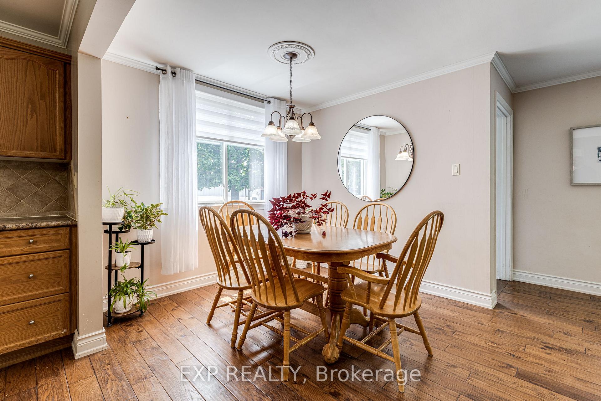 Photo 6 of 65 Franklin Street, Uxbridge — HOMEH