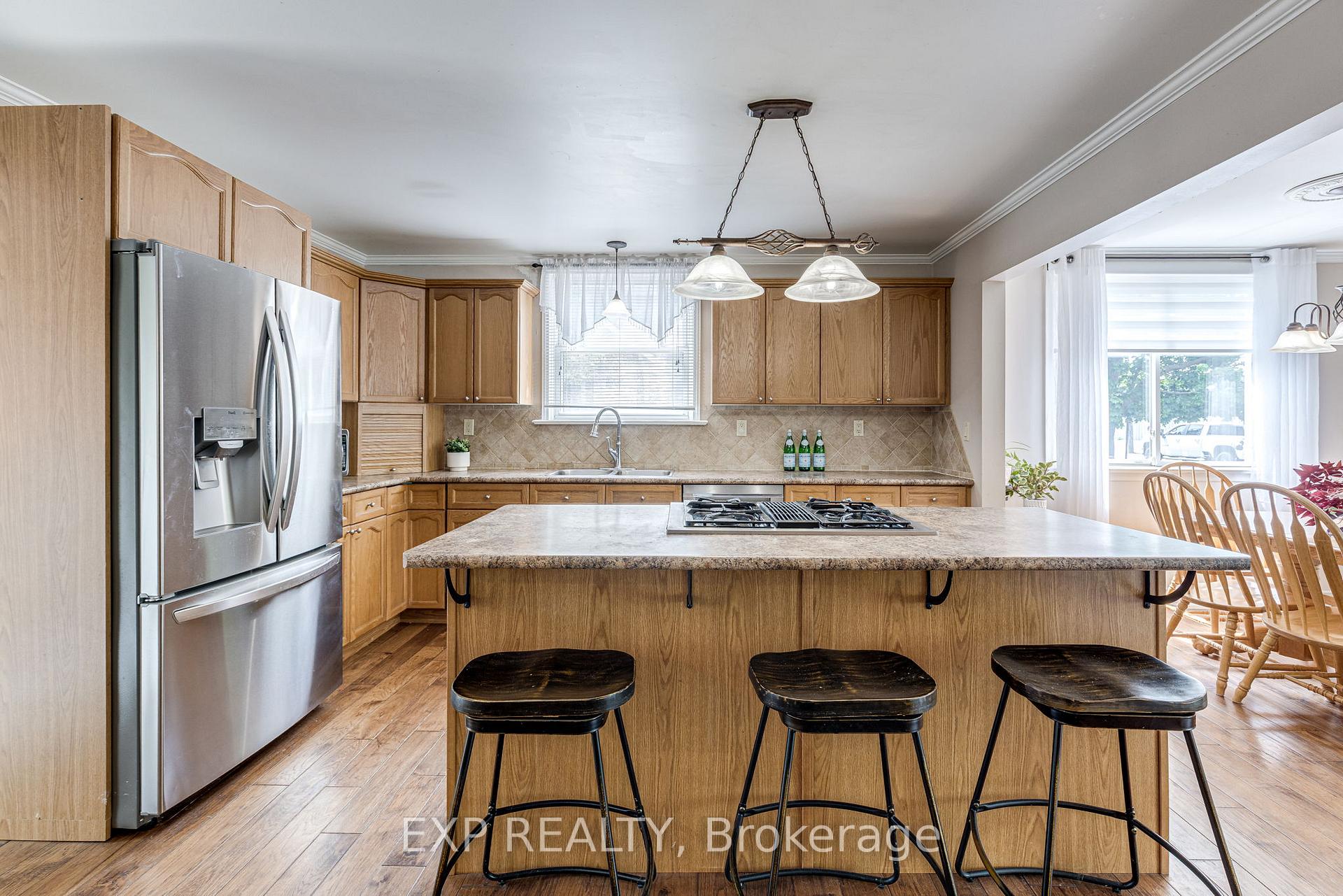 Photo 8 of 65 Franklin Street, Uxbridge — HOMEH