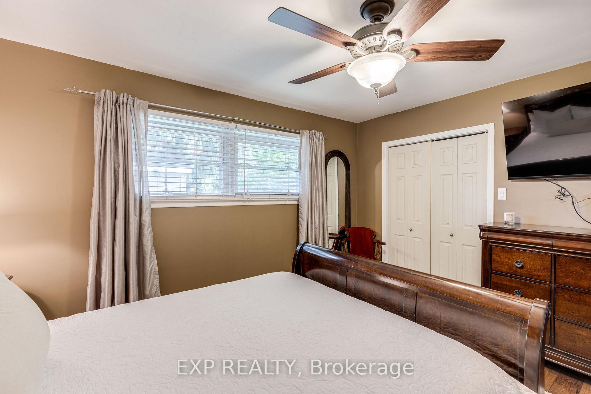 Photo 14 of 65 Franklin Street, Uxbridge — HOMEH
