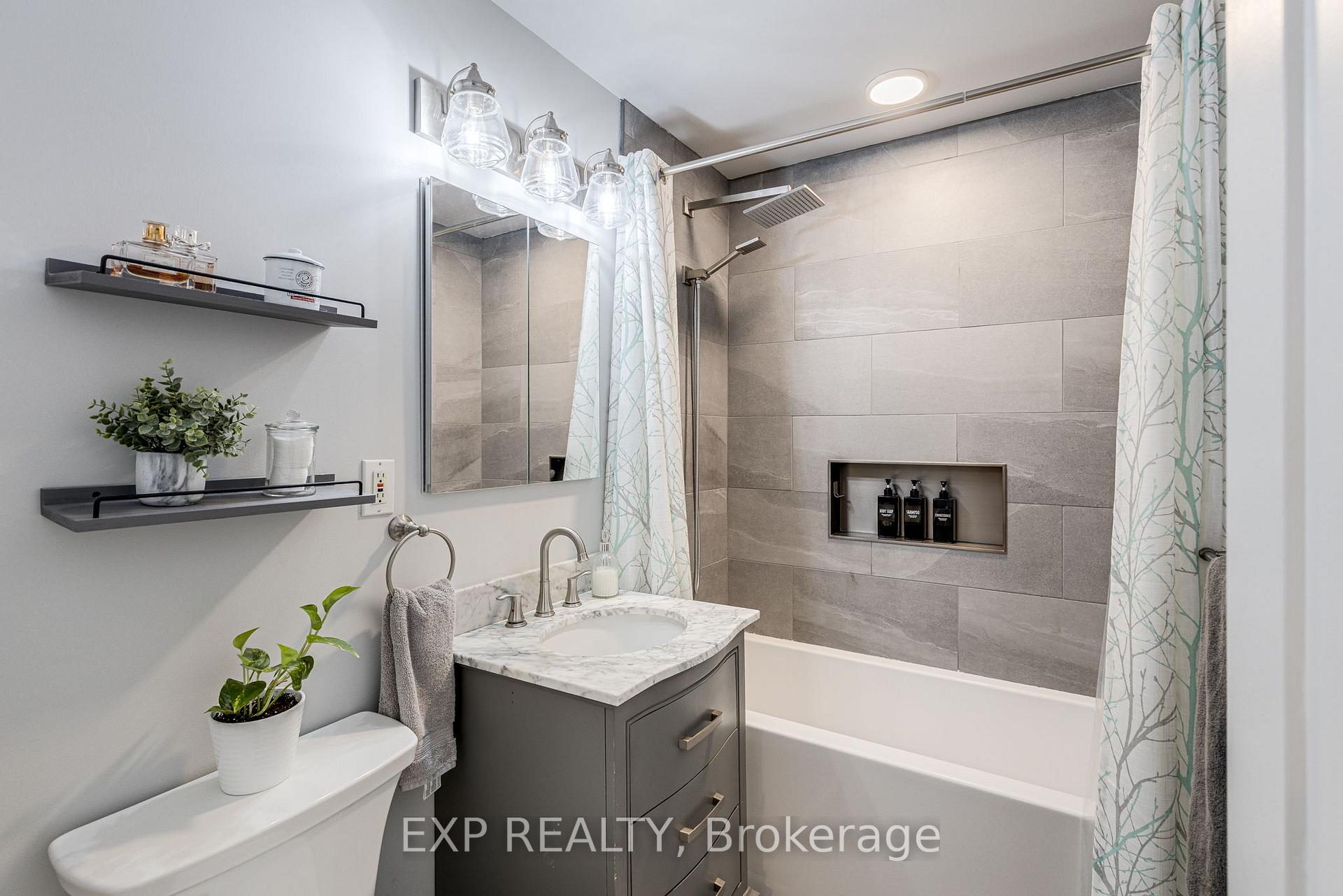 Photo 15 of 65 Franklin Street, Uxbridge — HOMEH