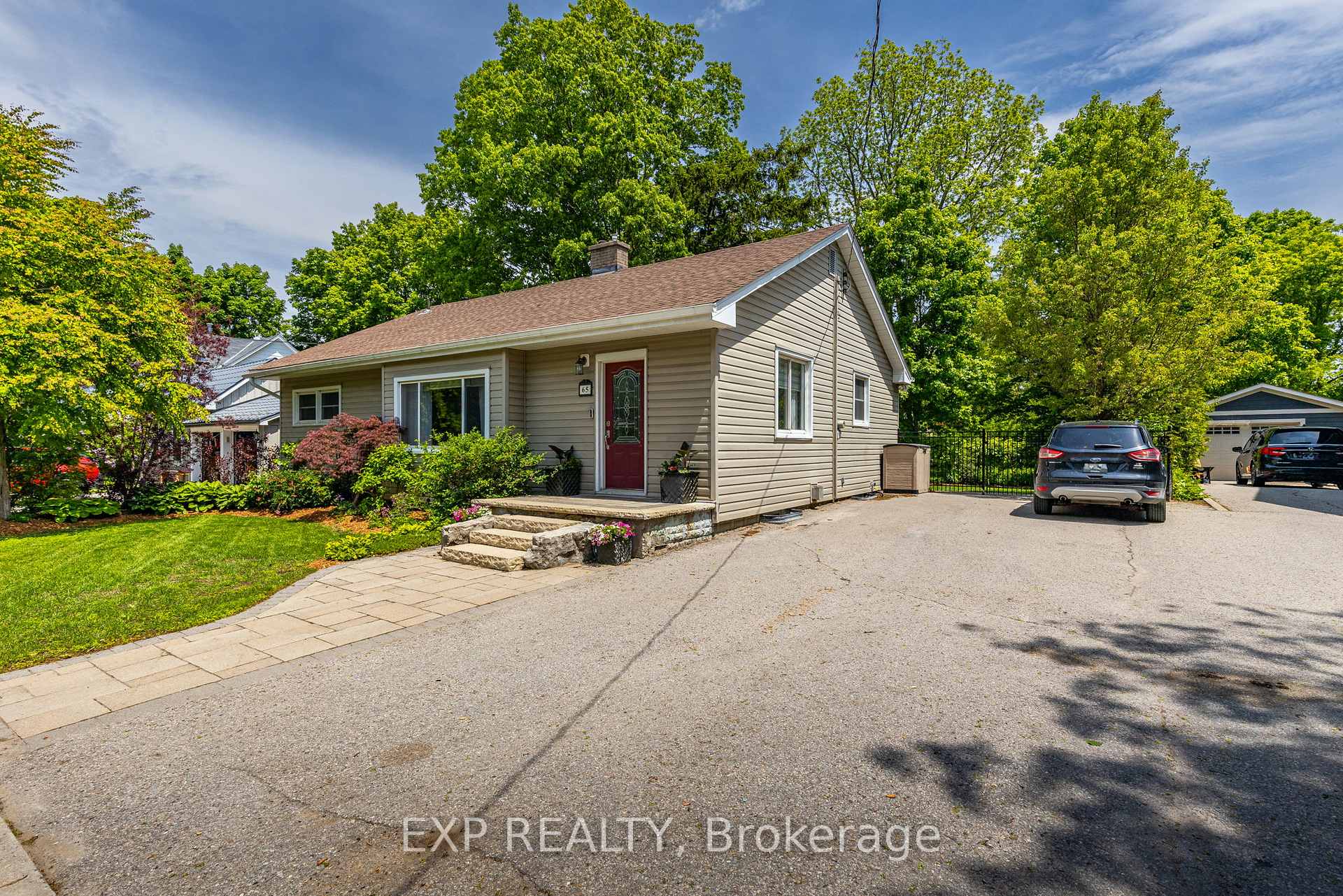 Photo 29 of 65 Franklin Street, Uxbridge — HOMEH