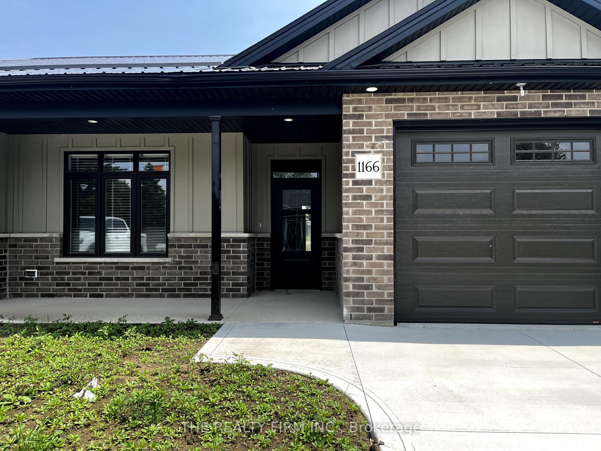 Photo 1 of 1166 Jane Street, West Elgin, West Lorne — HOMEH