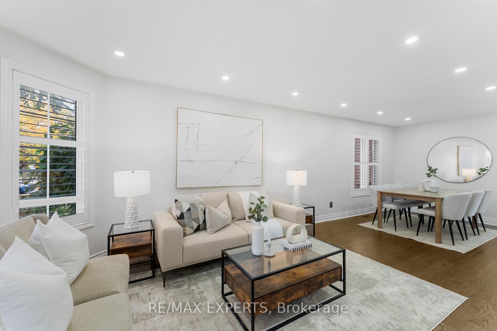 Photo 6 of 147 Ashton Drive, Vaughan, Maple — HOMEH