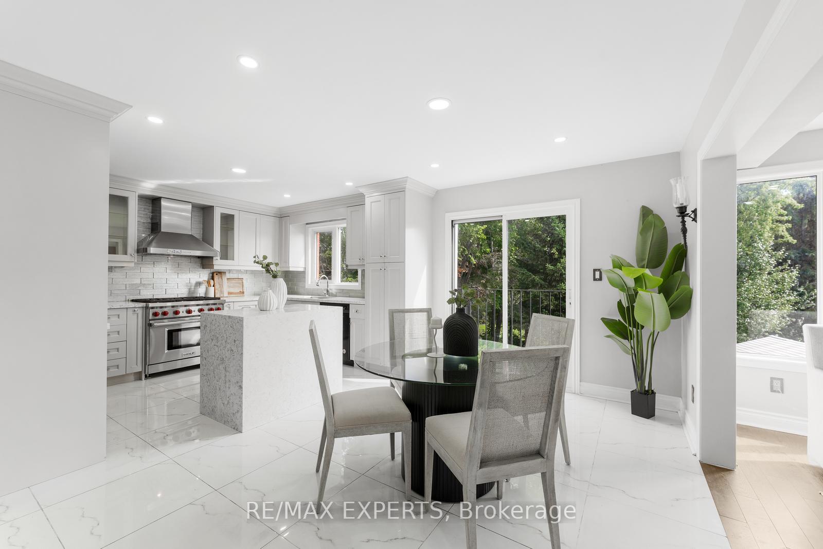 Photo 10 of 147 Ashton Drive, Vaughan, Maple — HOMEH