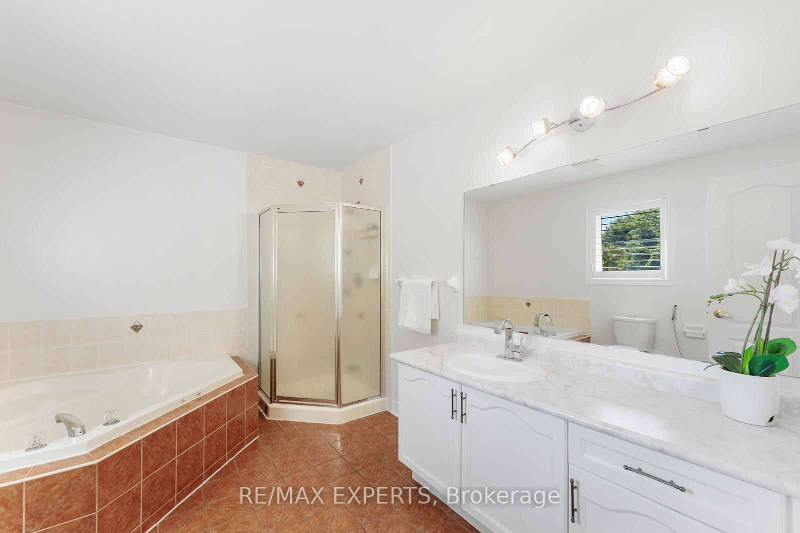 Photo 26 of 147 Ashton Drive, Vaughan, Maple — HOMEH