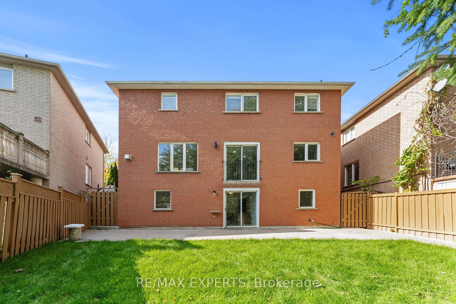 Photo 42 of 147 Ashton Drive, Vaughan, Maple — HOMEH