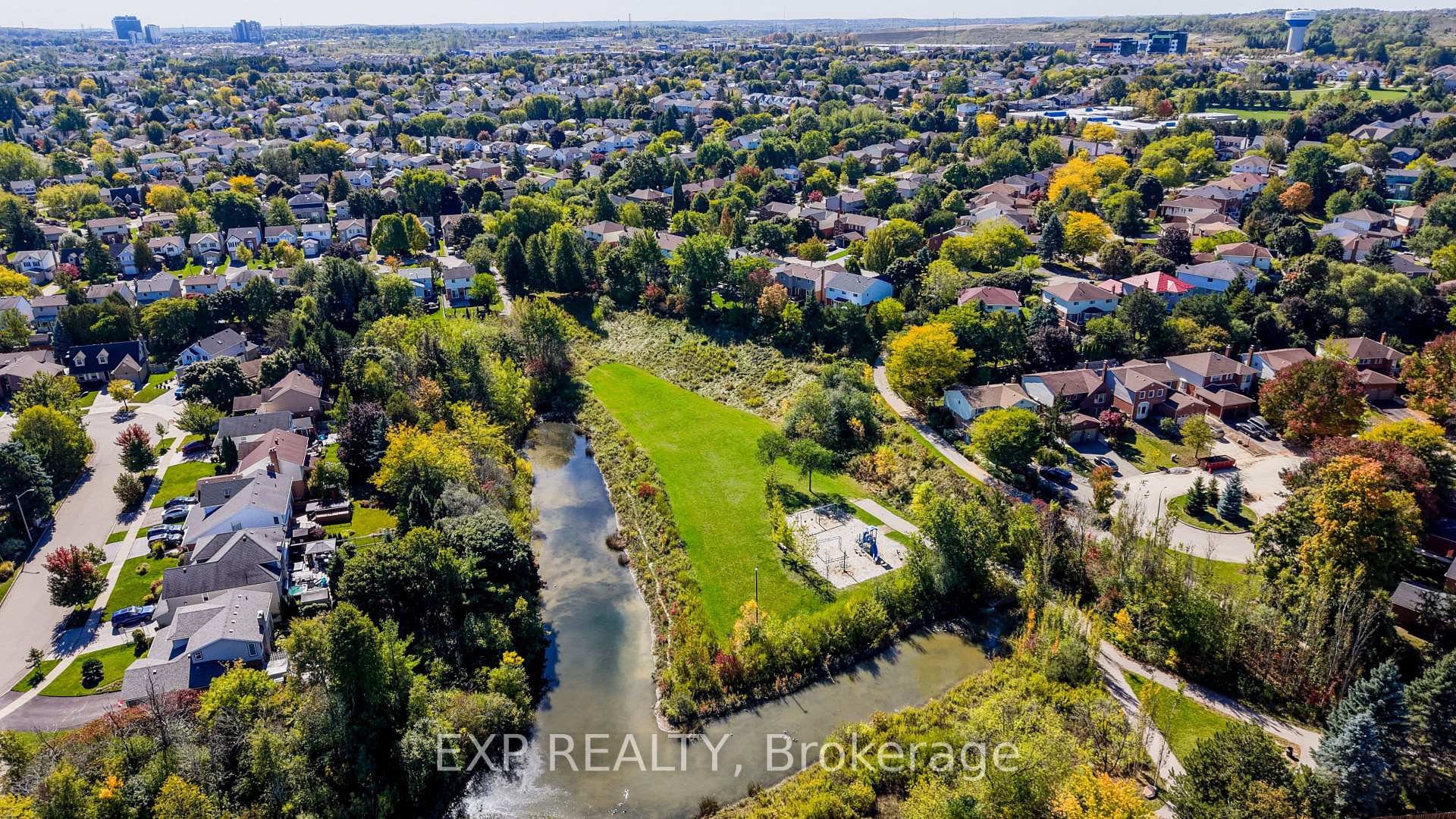 Photo 8 of Unit 6, 499 Oakvale Drive, Waterloo — HOMEH