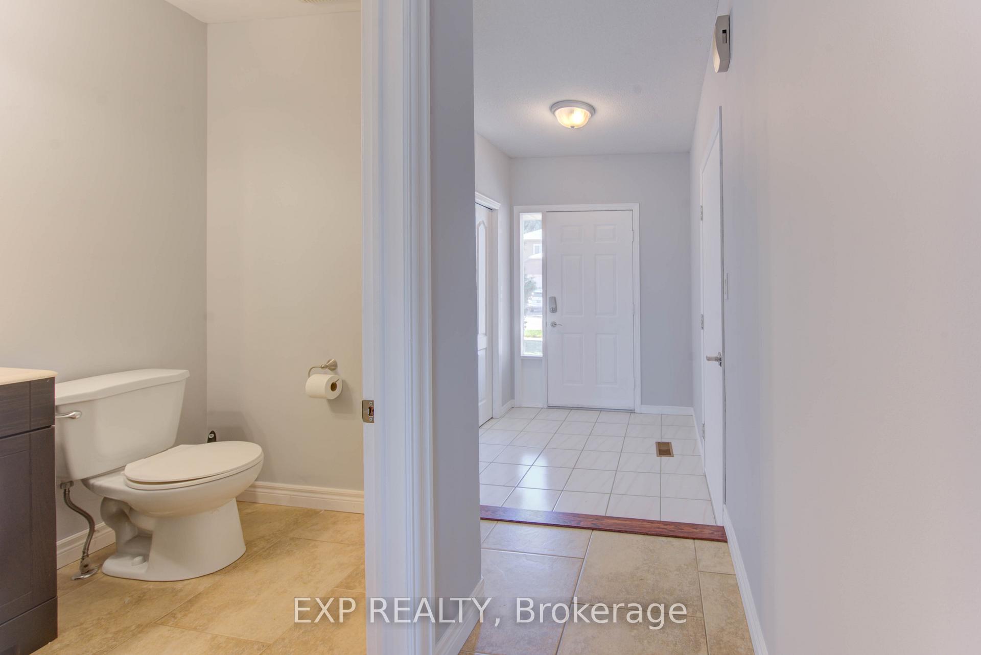 Photo 10 of Unit 6, 499 Oakvale Drive, Waterloo — HOMEH