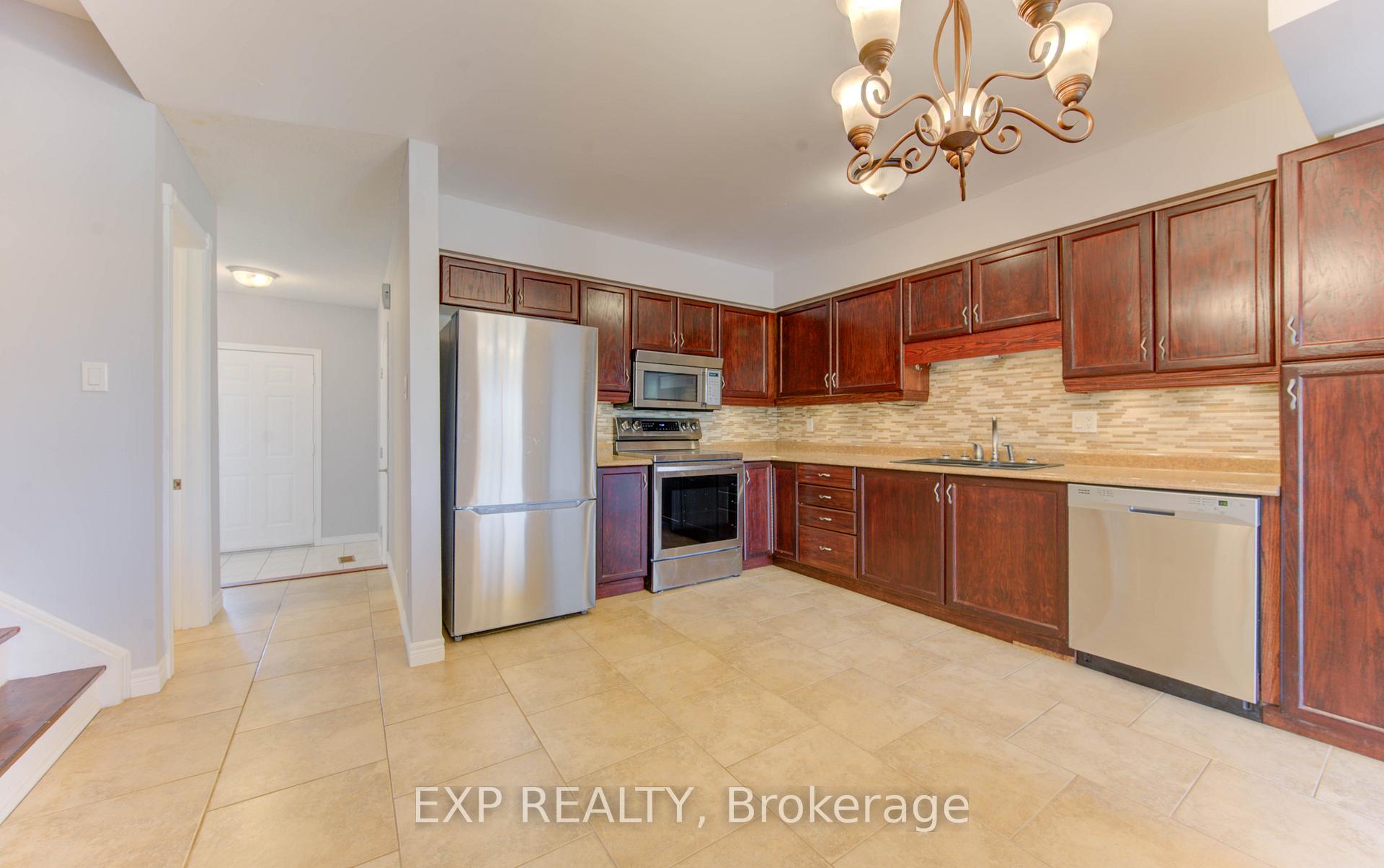 Photo 17 of Unit 6, 499 Oakvale Drive, Waterloo — HOMEH