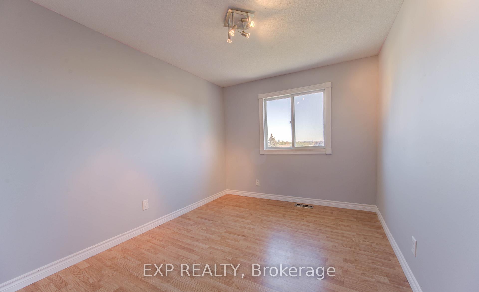Photo 32 of Unit 6, 499 Oakvale Drive, Waterloo — HOMEH