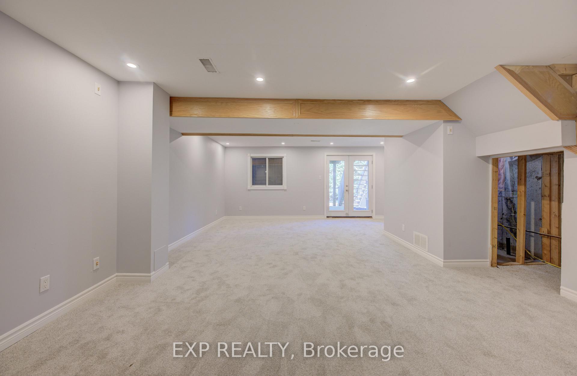Photo 35 of Unit 6, 499 Oakvale Drive, Waterloo — HOMEH