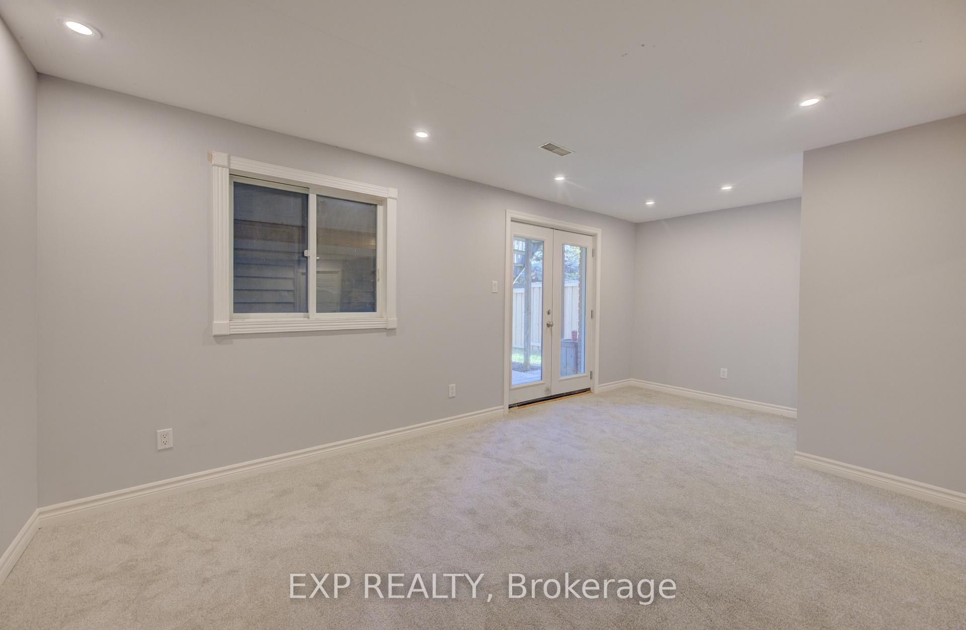 Photo 37 of Unit 6, 499 Oakvale Drive, Waterloo — HOMEH