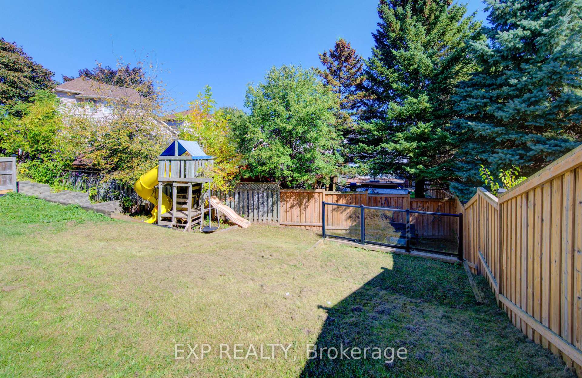 Photo 45 of Unit 6, 499 Oakvale Drive, Waterloo — HOMEH