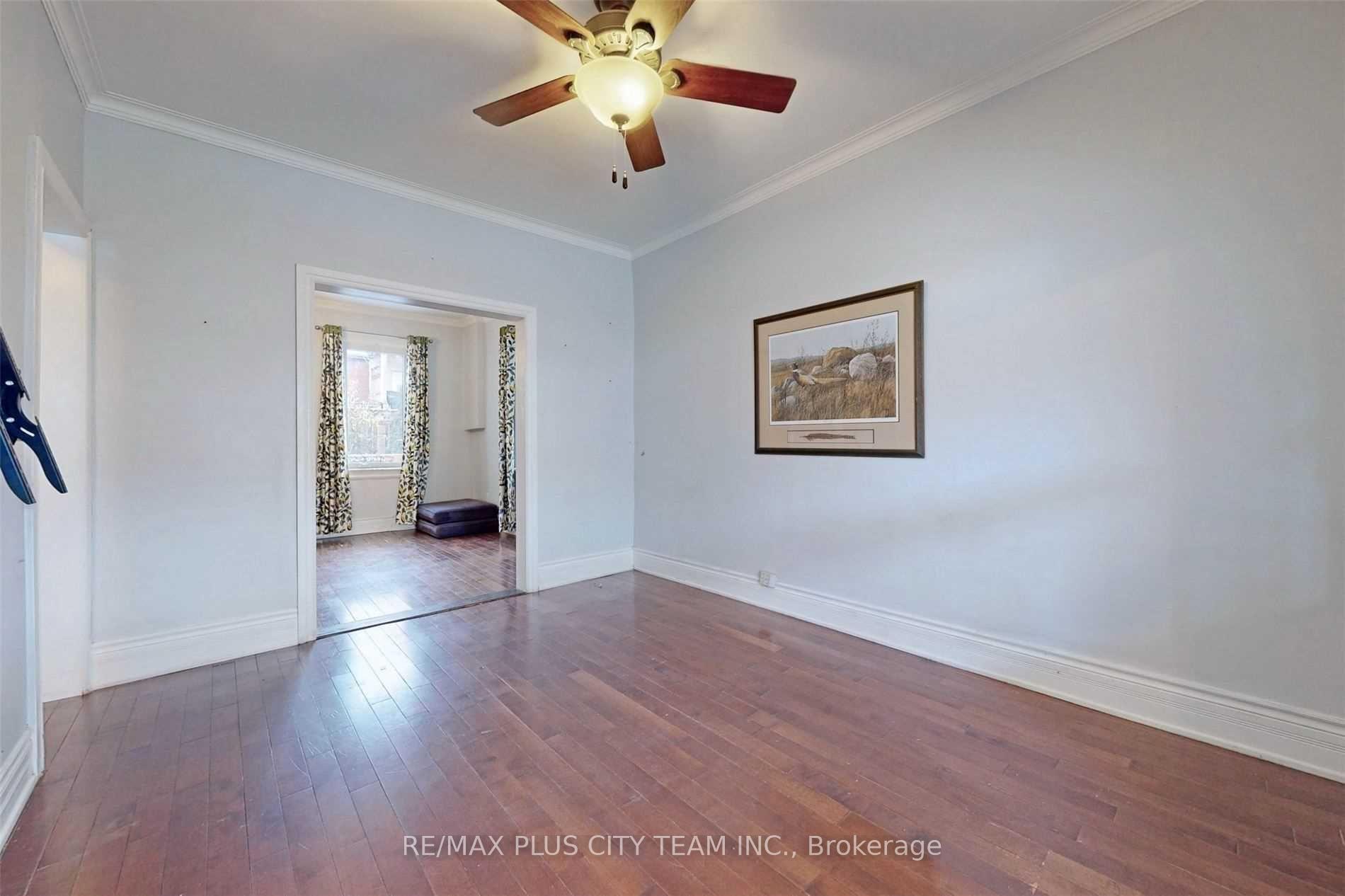 Photo 7 of Unit Upper, 303 Old Weston Road, Toronto, Weston-Pellam Park — HOMEH