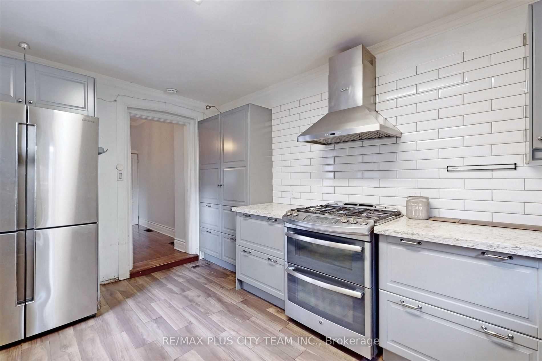 Photo 15 of Unit Upper, 303 Old Weston Road, Toronto, Weston-Pellam Park — HOMEH