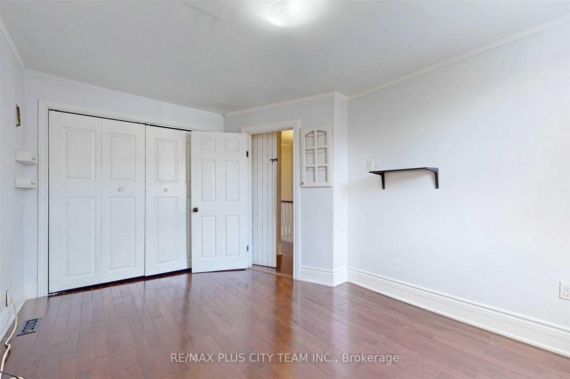 Photo 24 of Unit Upper, 303 Old Weston Road, Toronto, Weston-Pellam Park — HOMEH