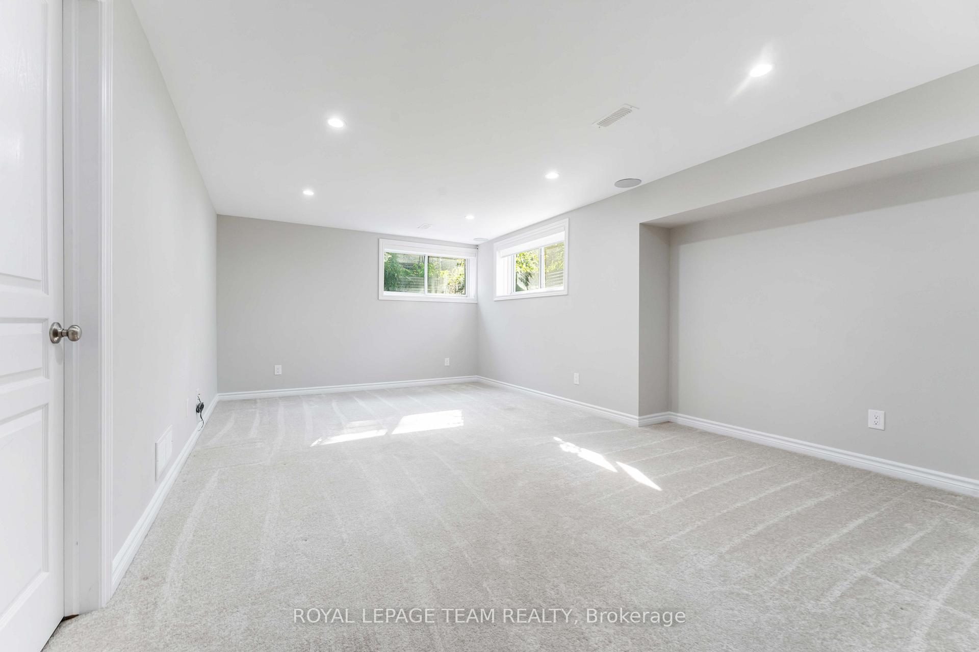 Photo 26 of 562 Rowers Way, Ottawa, Riverside South/Gloucester Glen — HOMEH