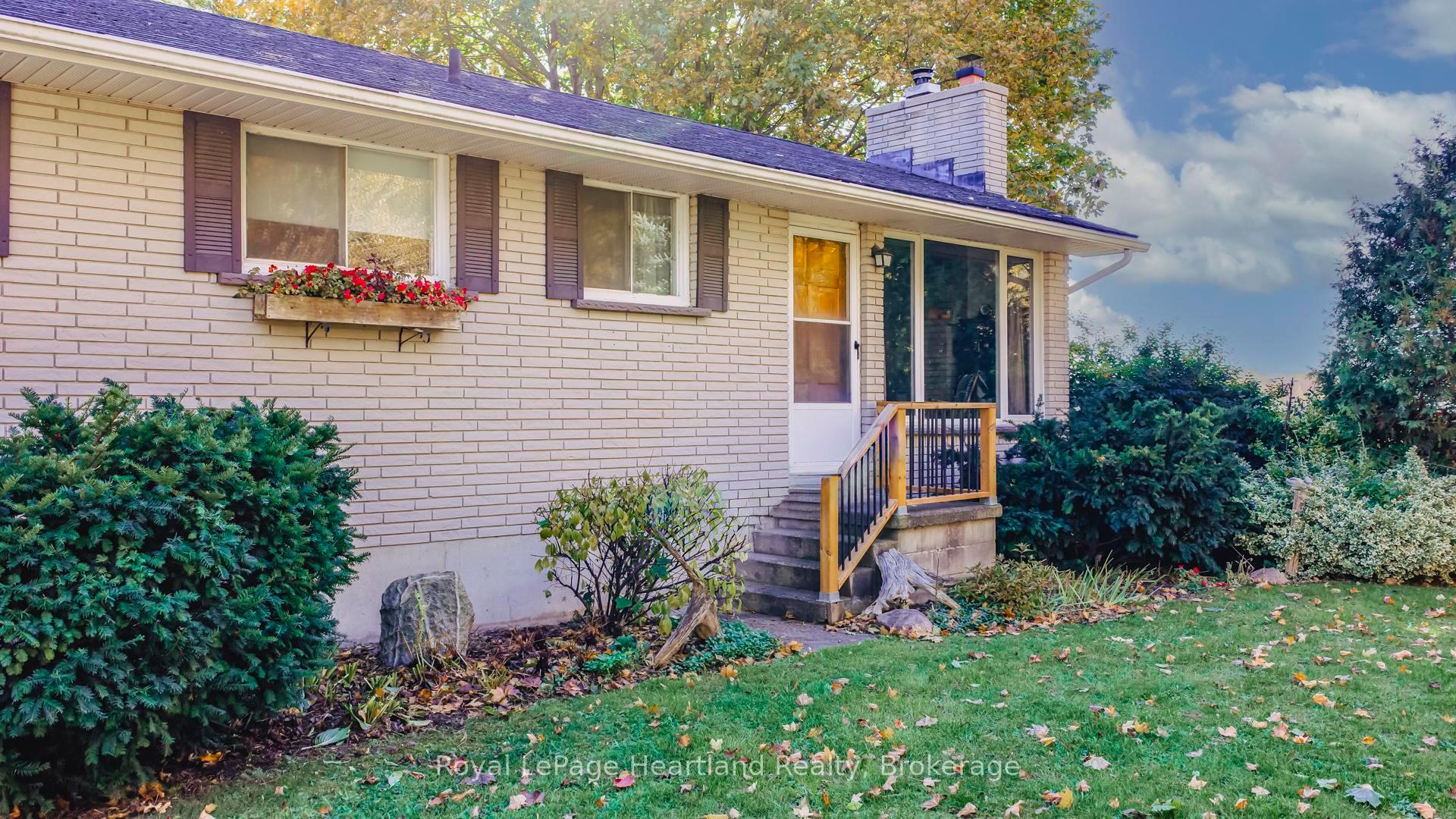 Photo 5 of 37881 Crystal Springs Road, Bluewater, Stanley — HOMEH