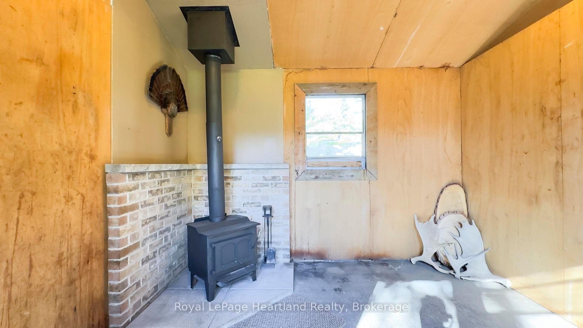 Photo 36 of 37881 Crystal Springs Road, Bluewater, Stanley — HOMEH