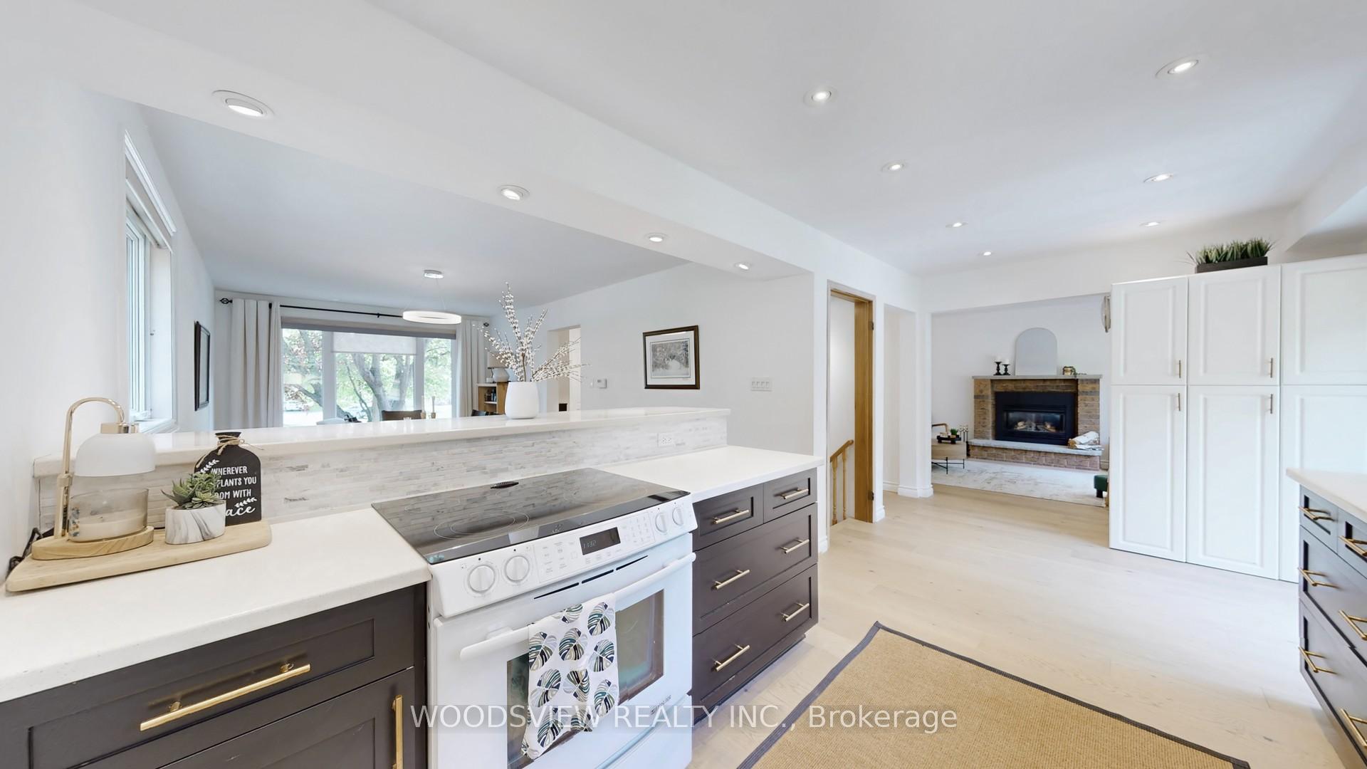 Photo 7 of 63 Ewen Drive, Uxbridge — HOMEH