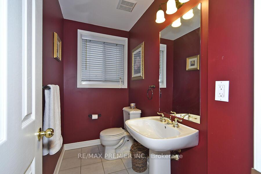 Photo 30 of 48 Pottery Place, Vaughan, East Woodbridge — HOMEH