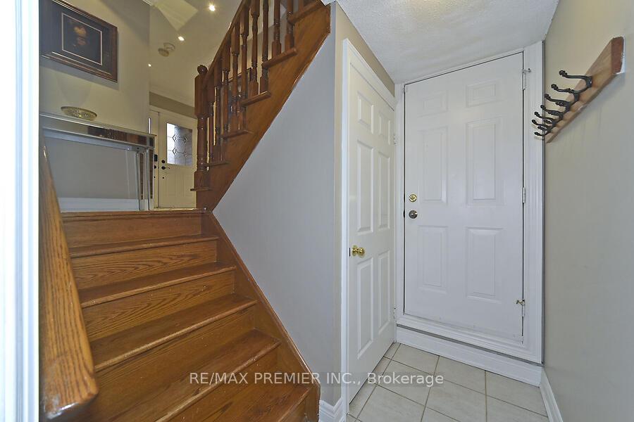 Photo 31 of 48 Pottery Place, Vaughan, East Woodbridge — HOMEH